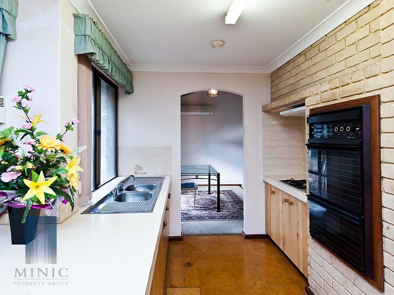 31 Elderslie Way, Duncraig WA 6023