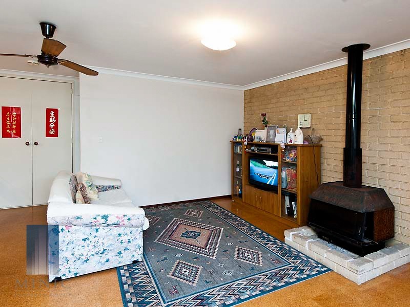 31 Elderslie Way, Duncraig WA 6023