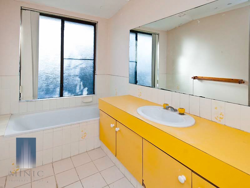 31 Elderslie Way, Duncraig WA 6023