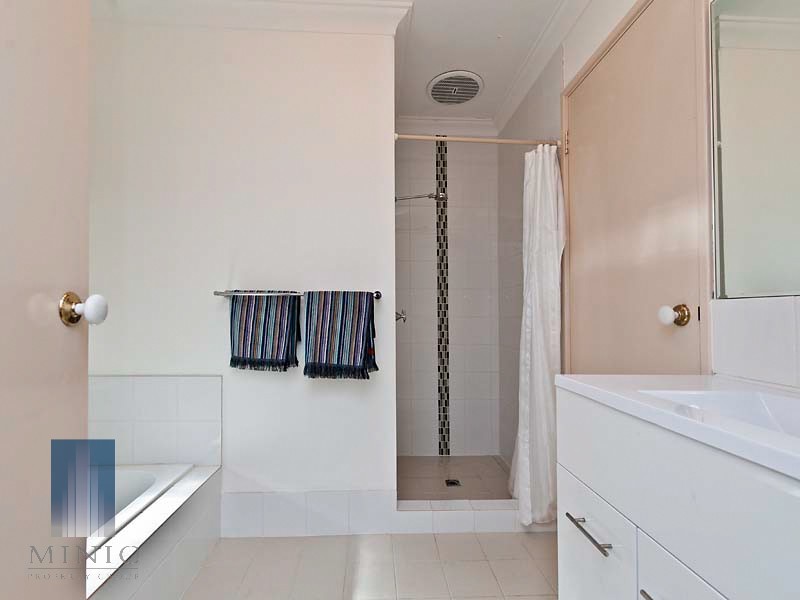 65B Walpole Street, St James WA 6102