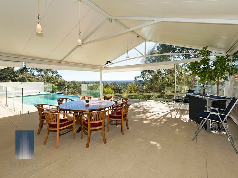 121 Salter Road, Mount Nasura WA 6112