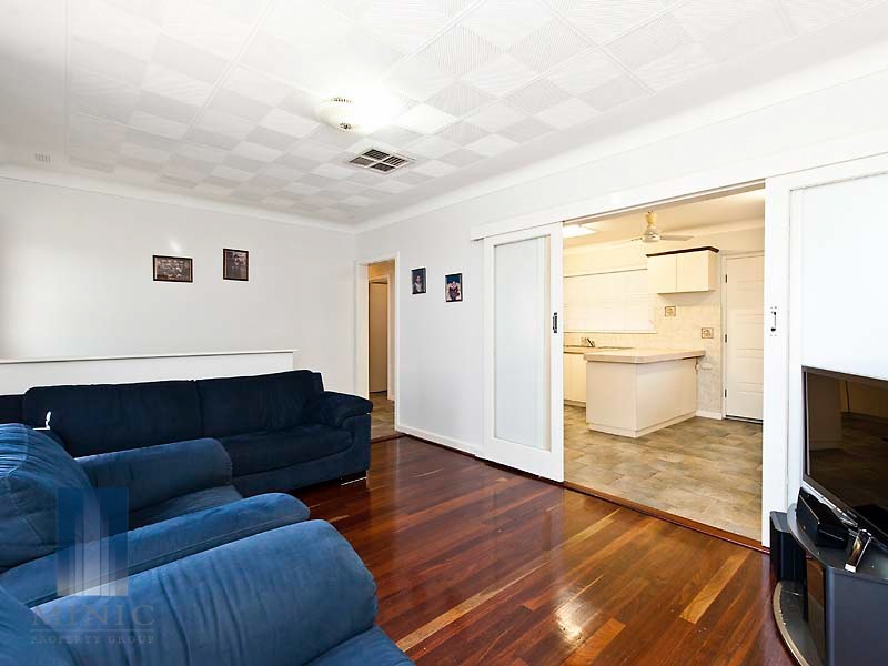 39A Leach Avenue, Riverton WA 6148