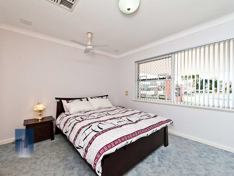 39A Leach Avenue, Riverton WA 6148