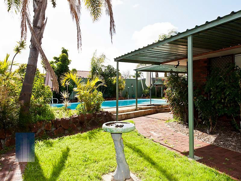 5 Pembury Crescent, Ferndale WA 6148