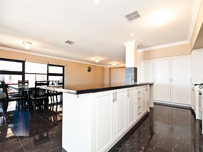 20 Black Swan Rise, Beeliar WA 6164