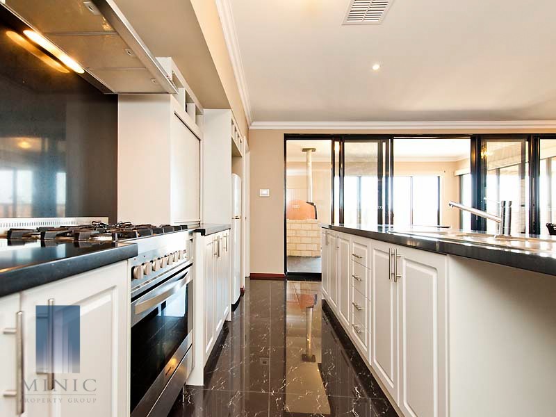 20 Black Swan Rise, Beeliar WA 6164