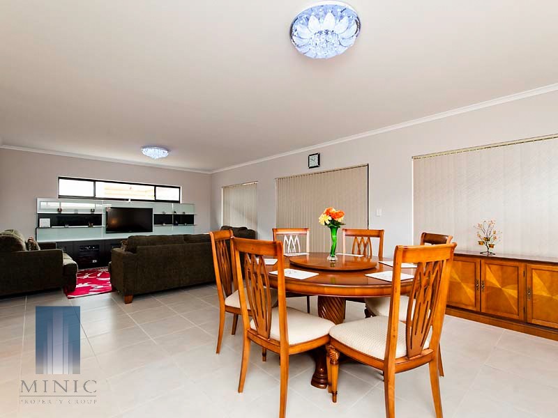 10B Leach Avenue, Riverton WA 6148