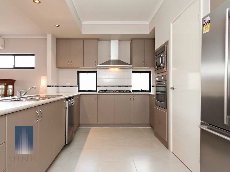 10B Leach Avenue, Riverton WA 6148