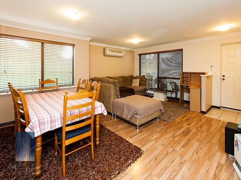 10/10 Leslie Street, Cannington WA 6107