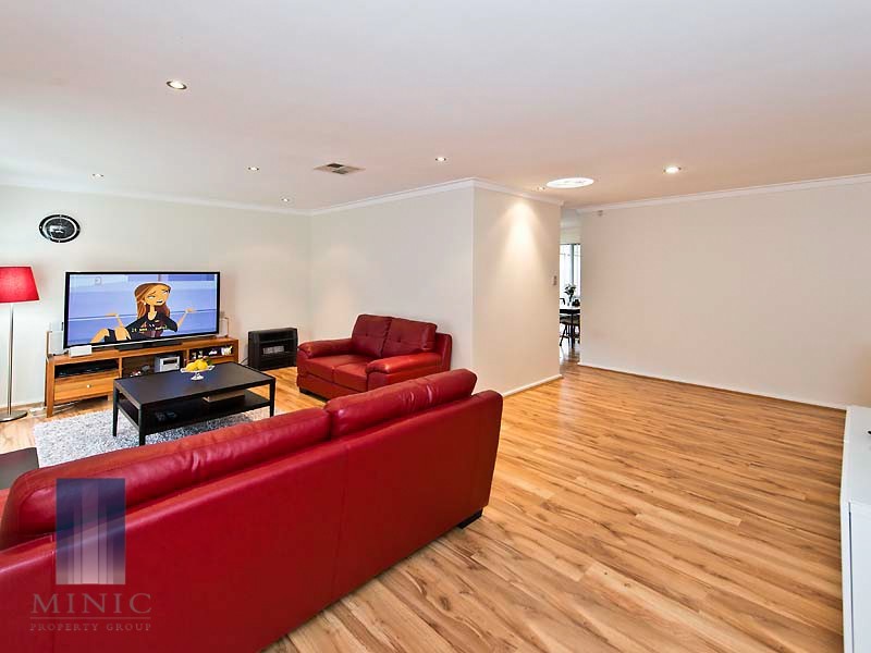 14 Glenten Way, Ferndale WA 6148