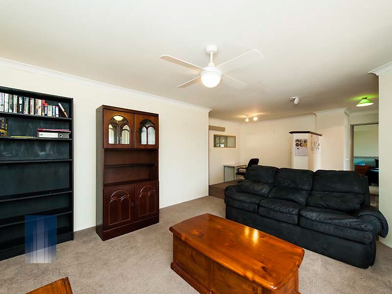 20 Greenwood Retreat, Alexander Heights WA 6064