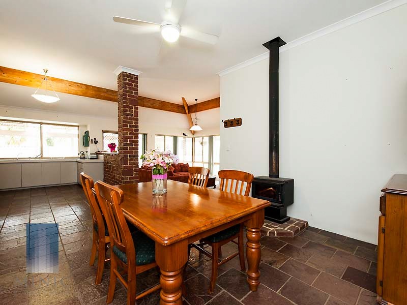 20 Greenwood Retreat, Alexander Heights WA 6064