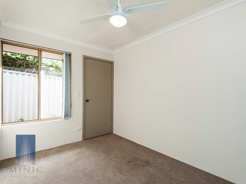 20 Greenwood Retreat, Alexander Heights WA 6064