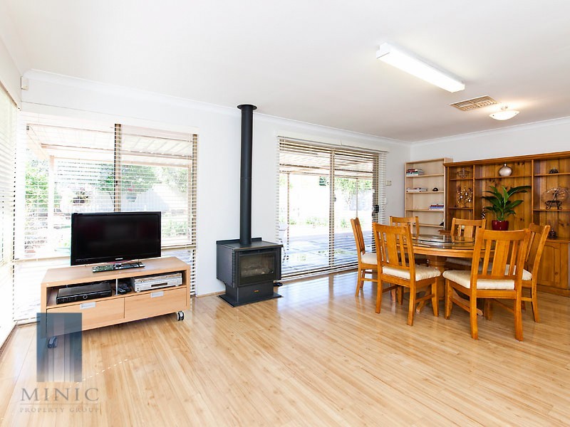 5 Beryl Way, Parkwood WA 6147