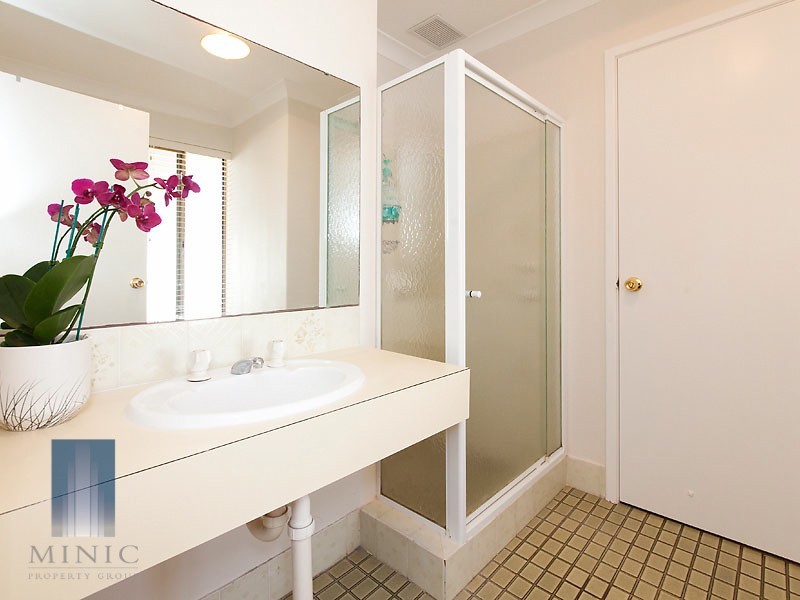 5 Beryl Way, Parkwood WA 6147