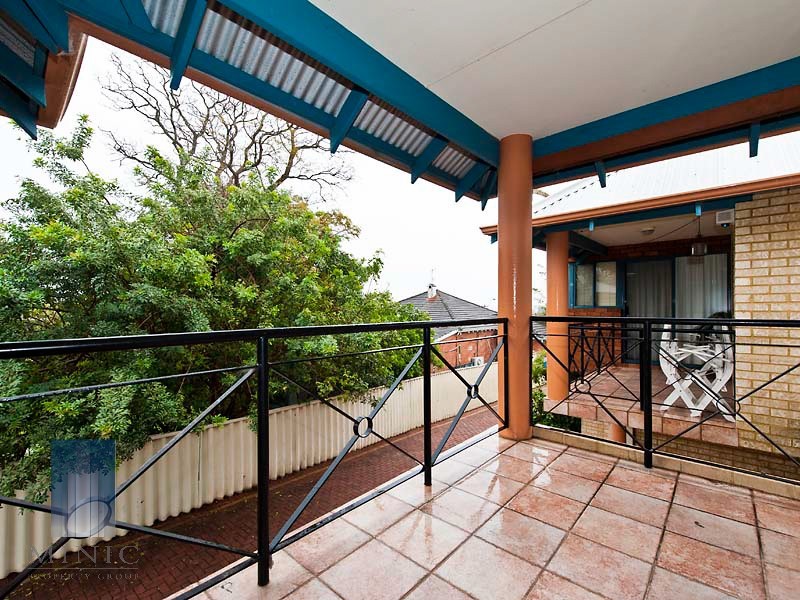 109E Berwick Street, Victoria Park WA 6100