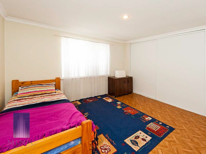 21 Petrel Close, Wilson WA 6107