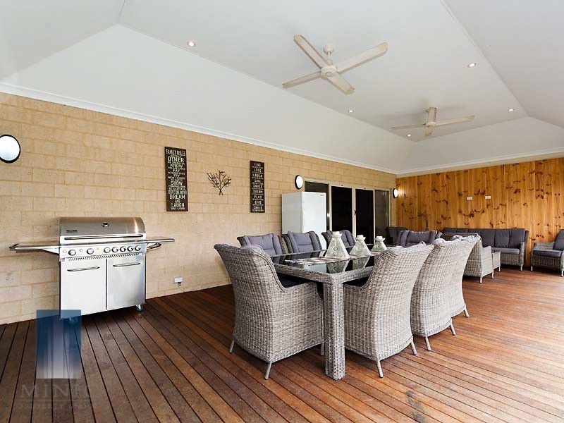 133 Tribute Street East, Riverton WA 6148