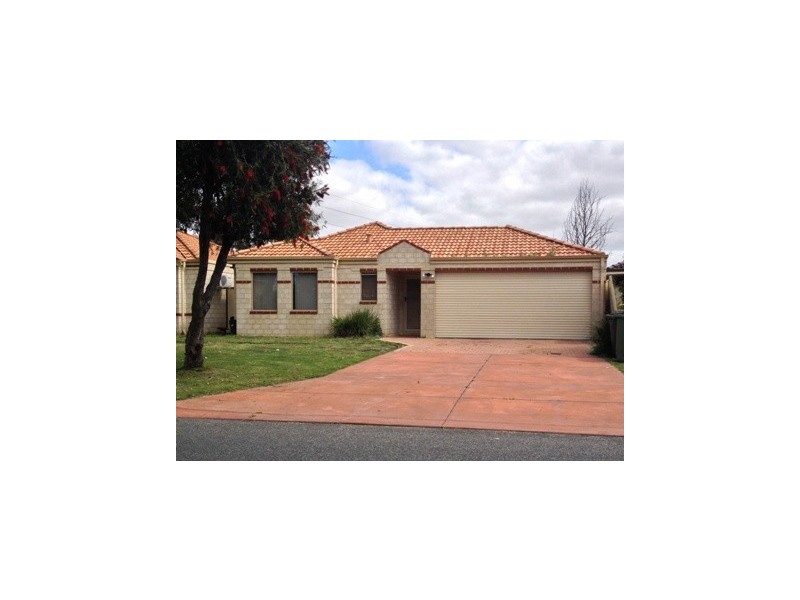 4/15 Garden Street, Cannington WA 6107