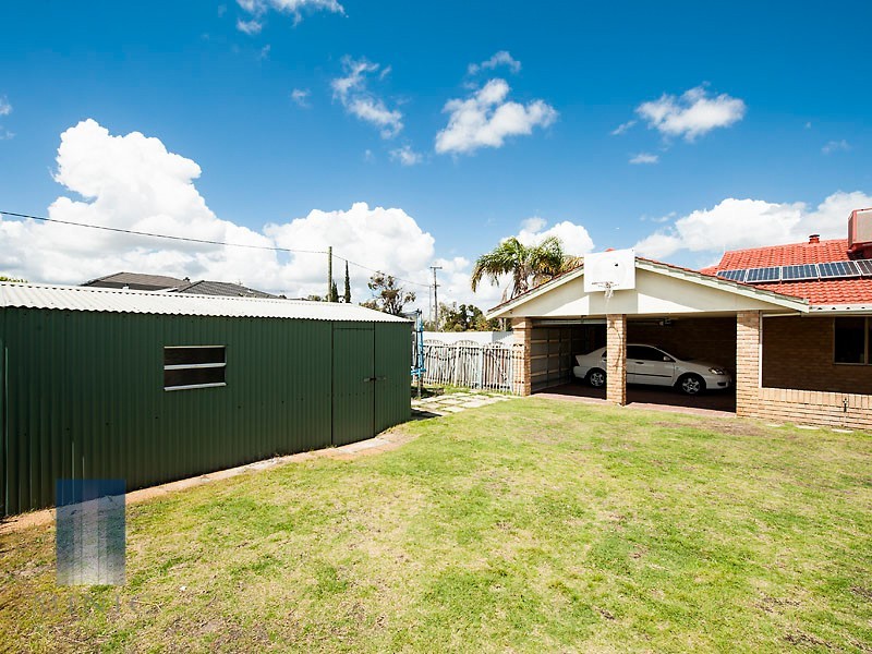 1 Oswin Court, Parkwood WA 6147