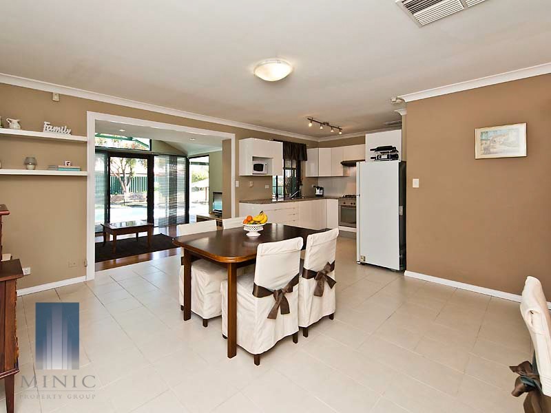 36 Glenarber Way, Willetton WA 6155