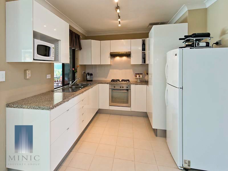 36 Glenarber Way, Willetton WA 6155