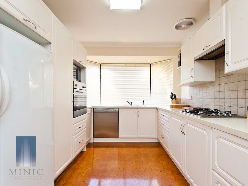 11 Eudanda Place, Cannington WA 6107