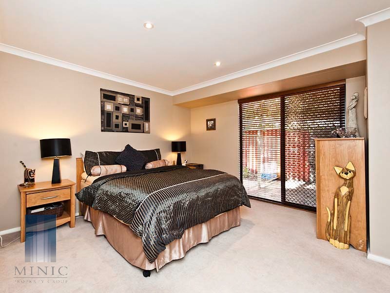 11 Eudanda Place, Cannington WA 6107