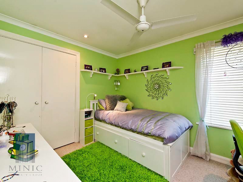 11 Eudanda Place, Cannington WA 6107