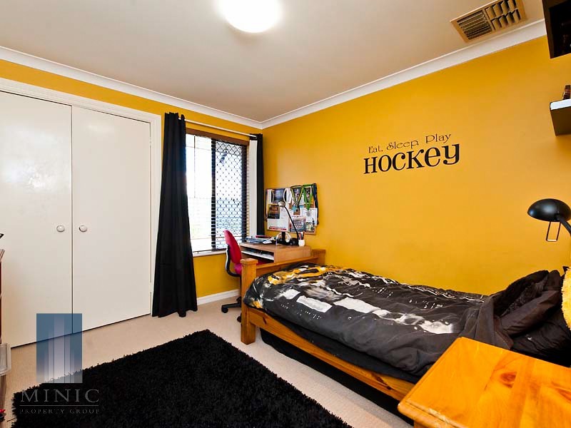 11 Eudanda Place, Cannington WA 6107