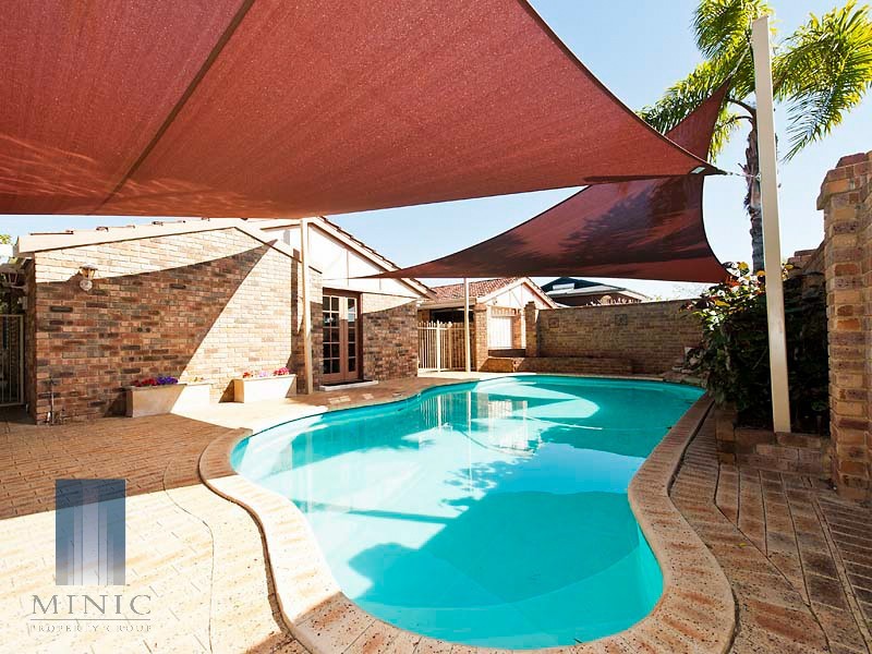 11 Eudanda Place, Cannington WA 6107