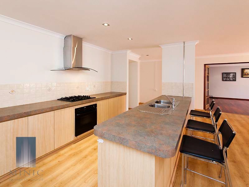 35 Prince Regent Boulevard, Gosnells WA 6110