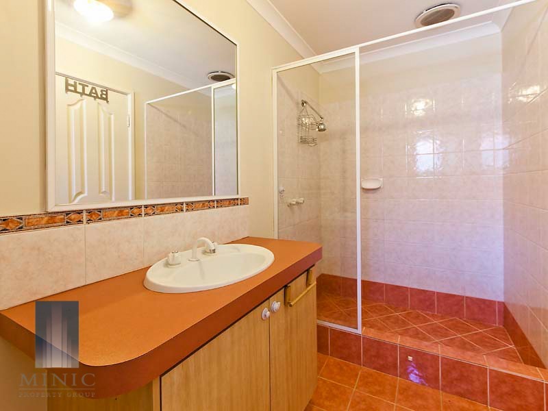 35 Prince Regent Boulevard, Gosnells WA 6110