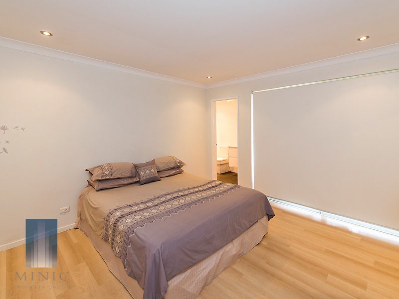 28 Merley Way, Parkwood WA 6147