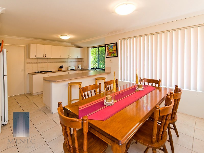 4/228 Corinthian Road East, Riverton WA 6148