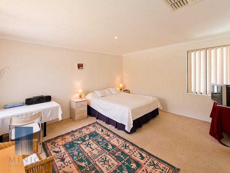 4/228 Corinthian Road East, Riverton WA 6148