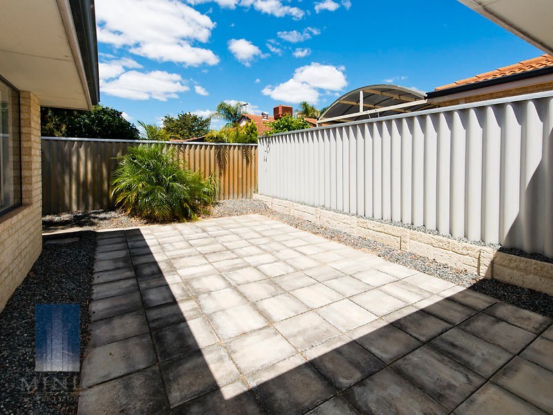 4/228 Corinthian Road East, Riverton WA 6148