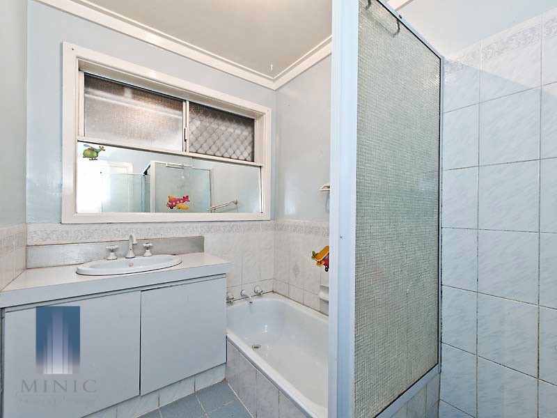 36 Prendiville Way, Langford WA 6147