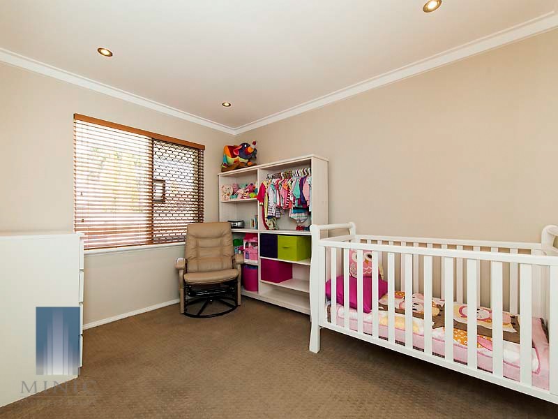 14 Cranley Place, Lynwood WA 6147