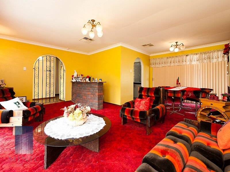 1 Mayo Court, Parkwood WA 6147