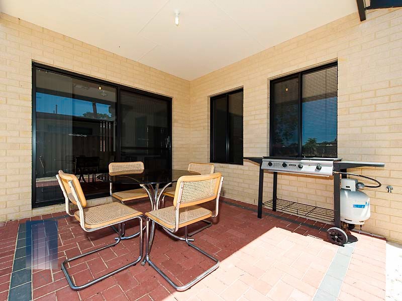 44 Hooson Way, Wilson WA 6107