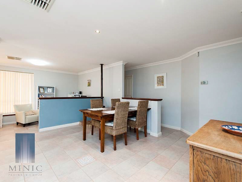 220B High Road, Riverton WA 6148