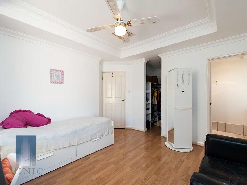 220B High Road, Riverton WA 6148