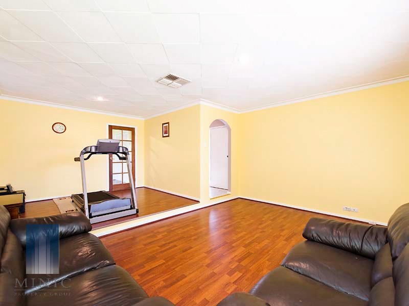 493 High Road, Parkwood WA 6147