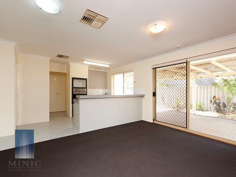 2/38 Marjorie Avenue, Riverton WA 6148