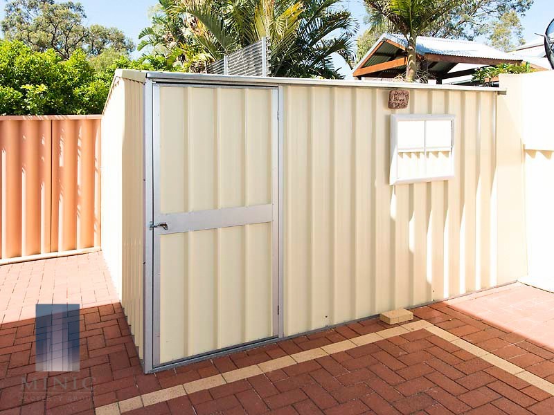 2/455 Riverton Drive East, Riverton WA 6148