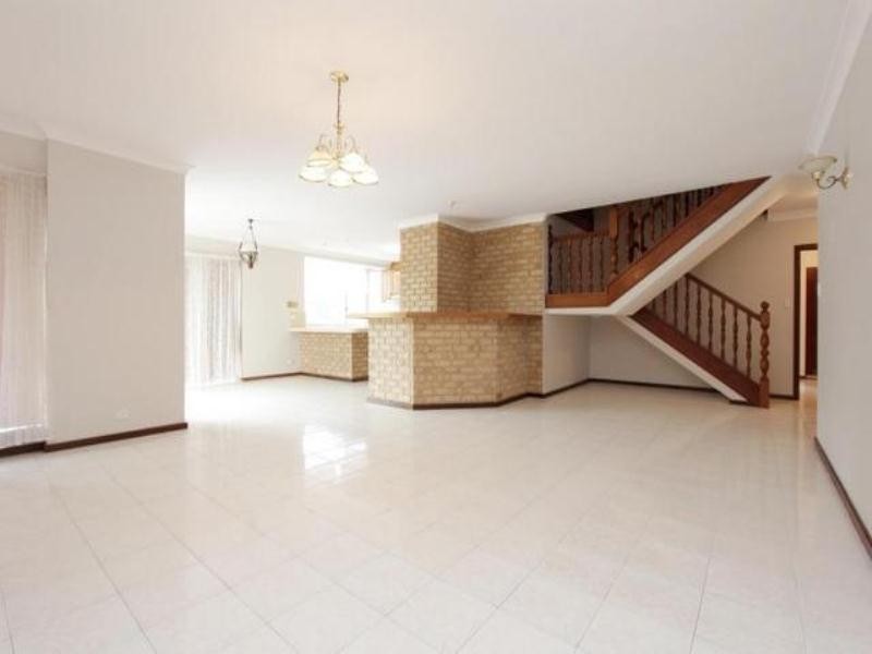 24 Hawkesbury Drive, Willetton WA 6155