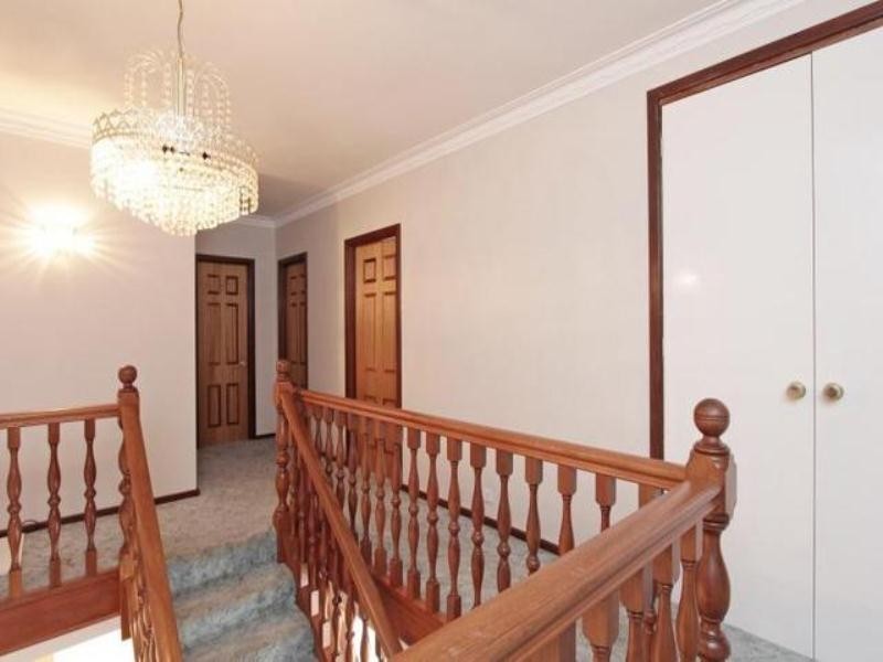 24 Hawkesbury Drive, Willetton WA 6155