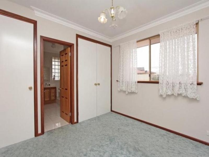 24 Hawkesbury Drive, Willetton WA 6155