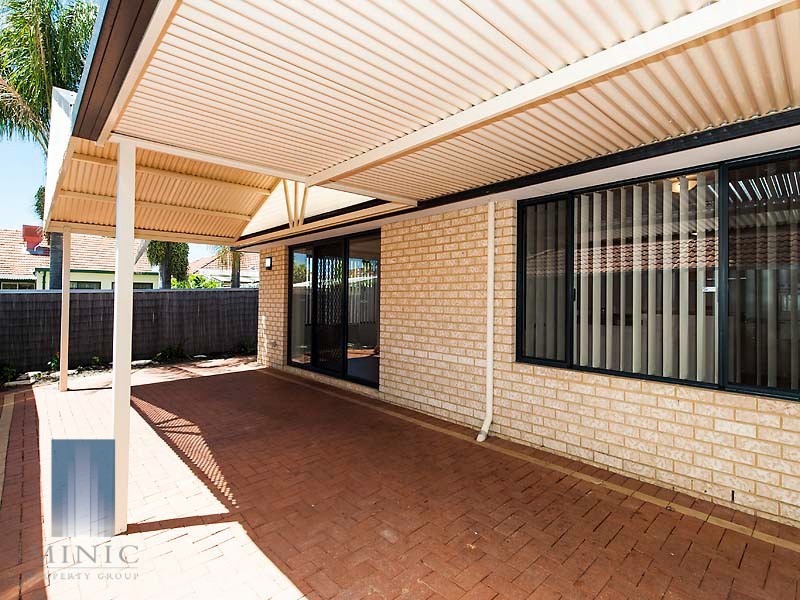 18A Andrews Road, Wilson WA 6107